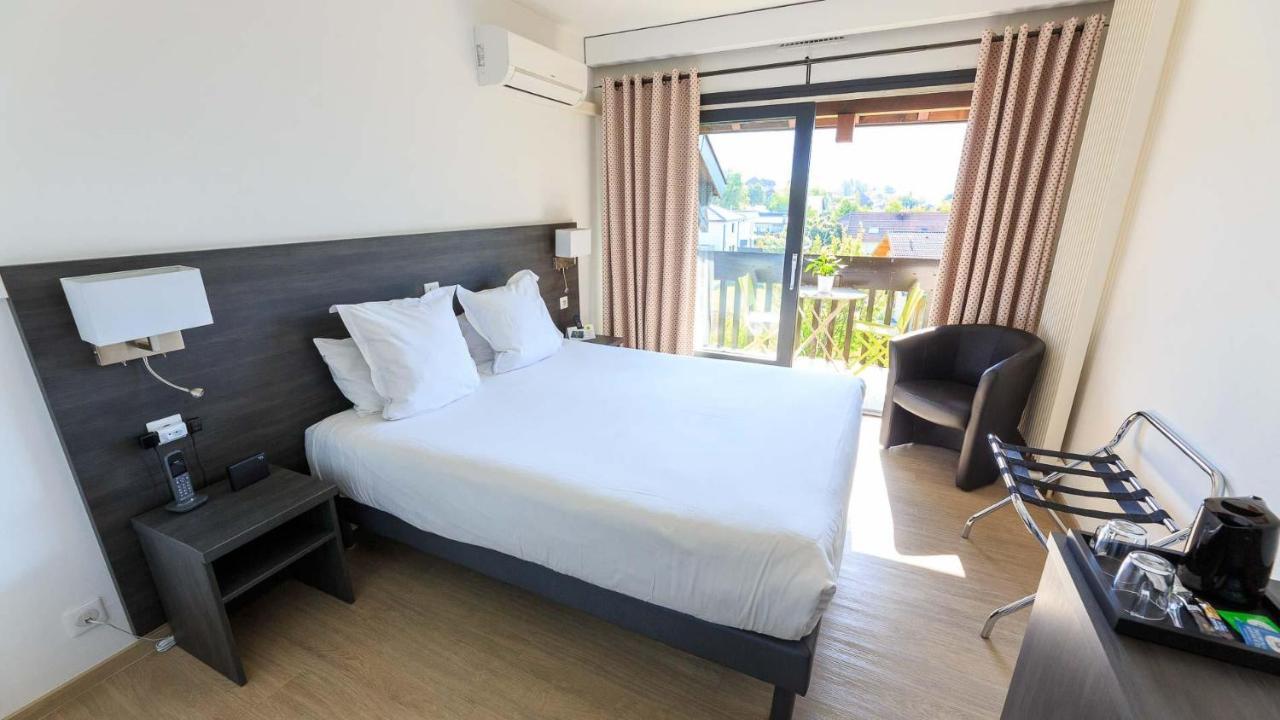 Logis Hotel Annecy Nord / Argonay Bagian luar foto