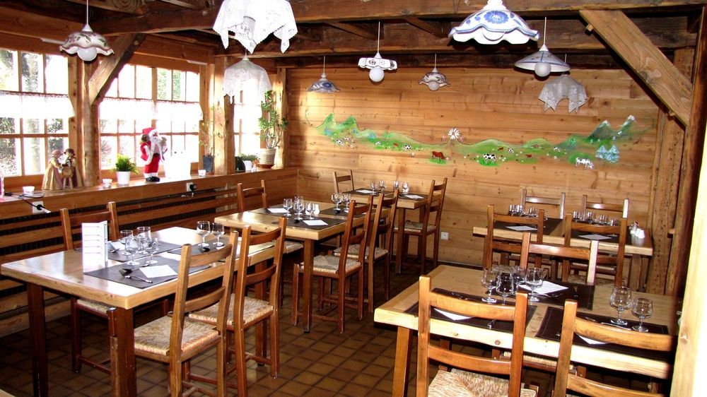 Logis Hotel Annecy Nord / Argonay Bagian luar foto